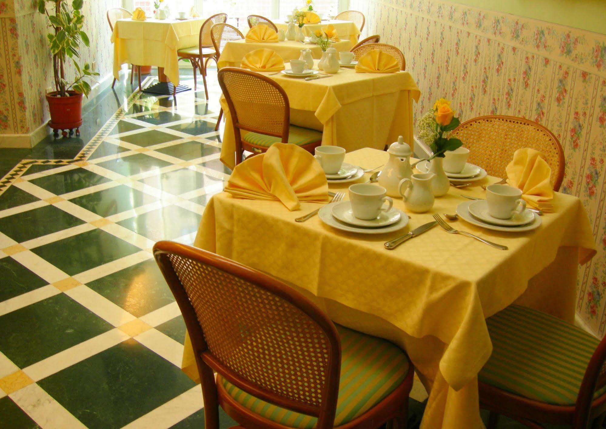מילאנו Buenos Aires Hotel מראה חיצוני תמונה